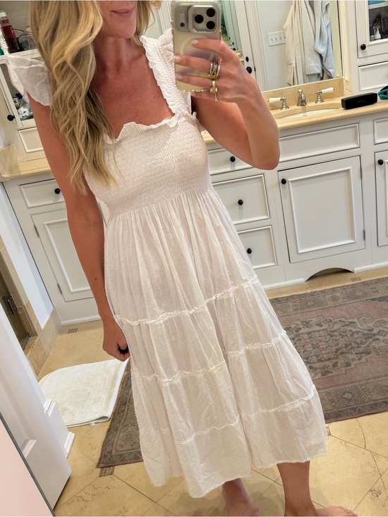 Hill House Dresses & Skirts - Hill House Home Ellie Nap Dress white with pink polka dot